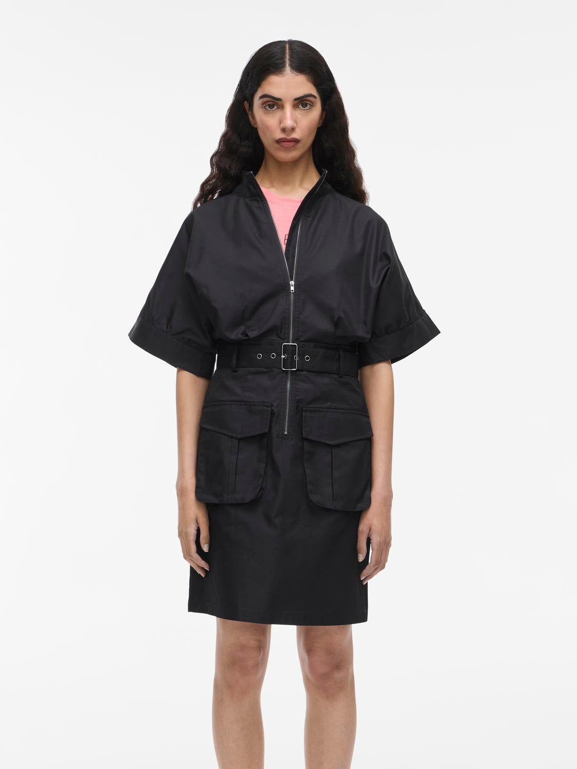 model_shot-front