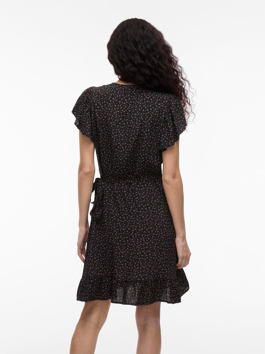 model_shot-back