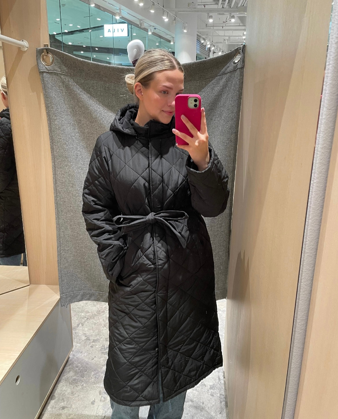 VIKANTE Coat - Black