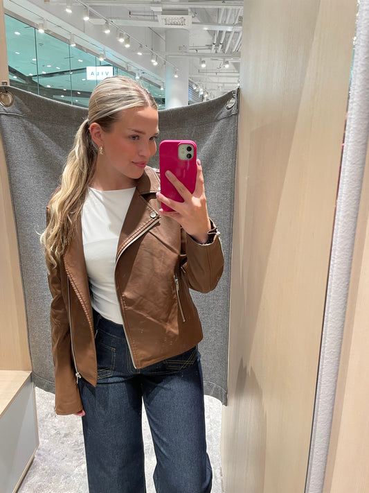 VICARA Jacket - Pinecone