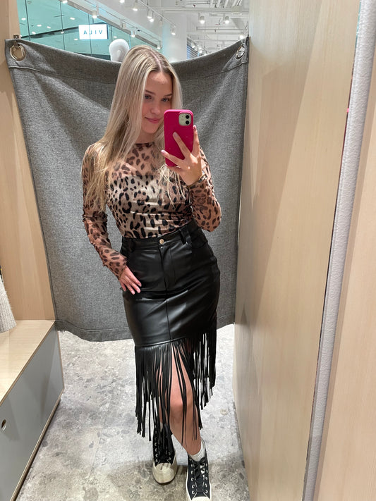 VIPRANA Short Skirt - Black Beauty