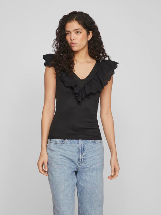 model_shot-front