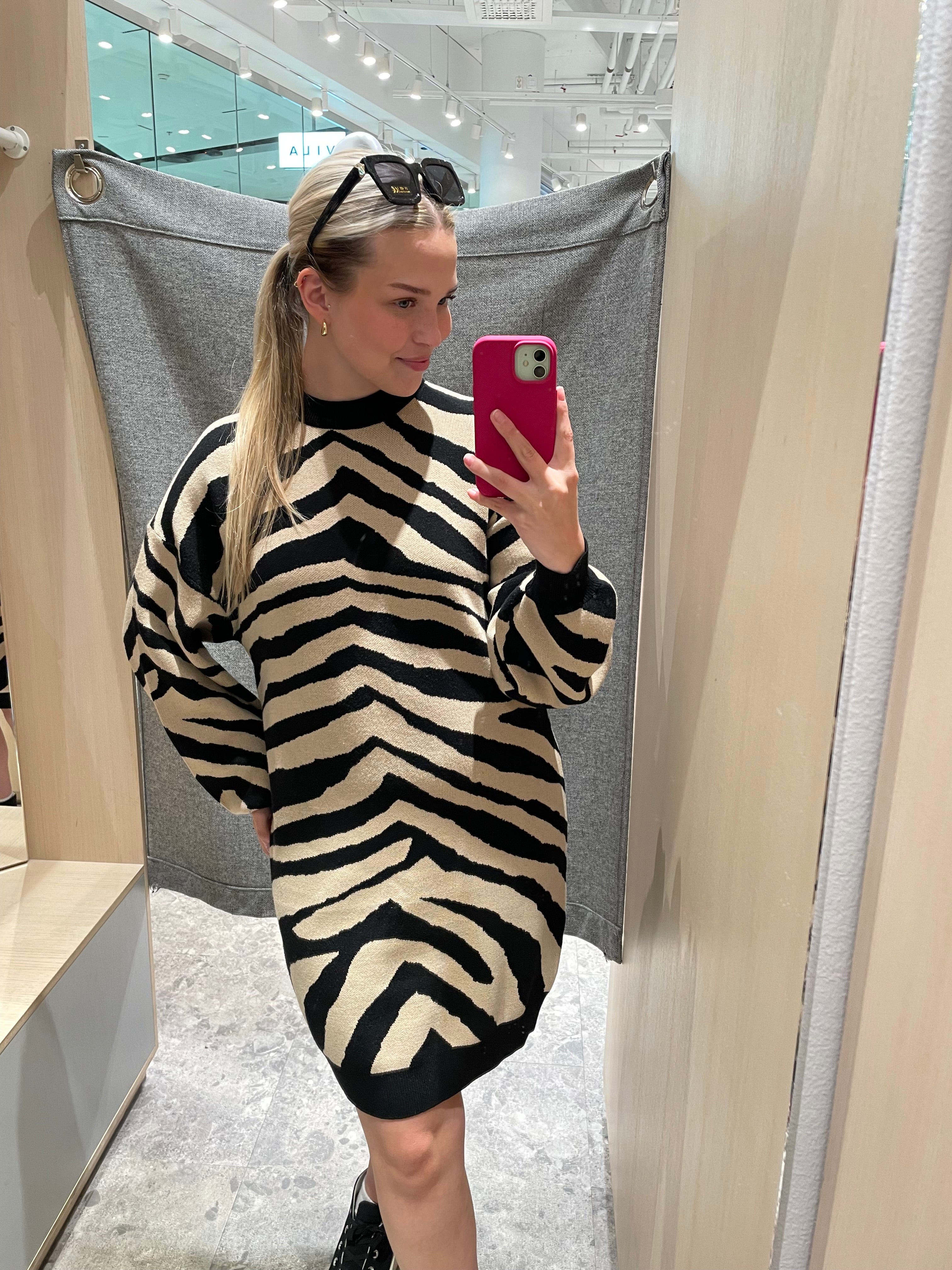 NMCHARLOTT Short Dress - Black