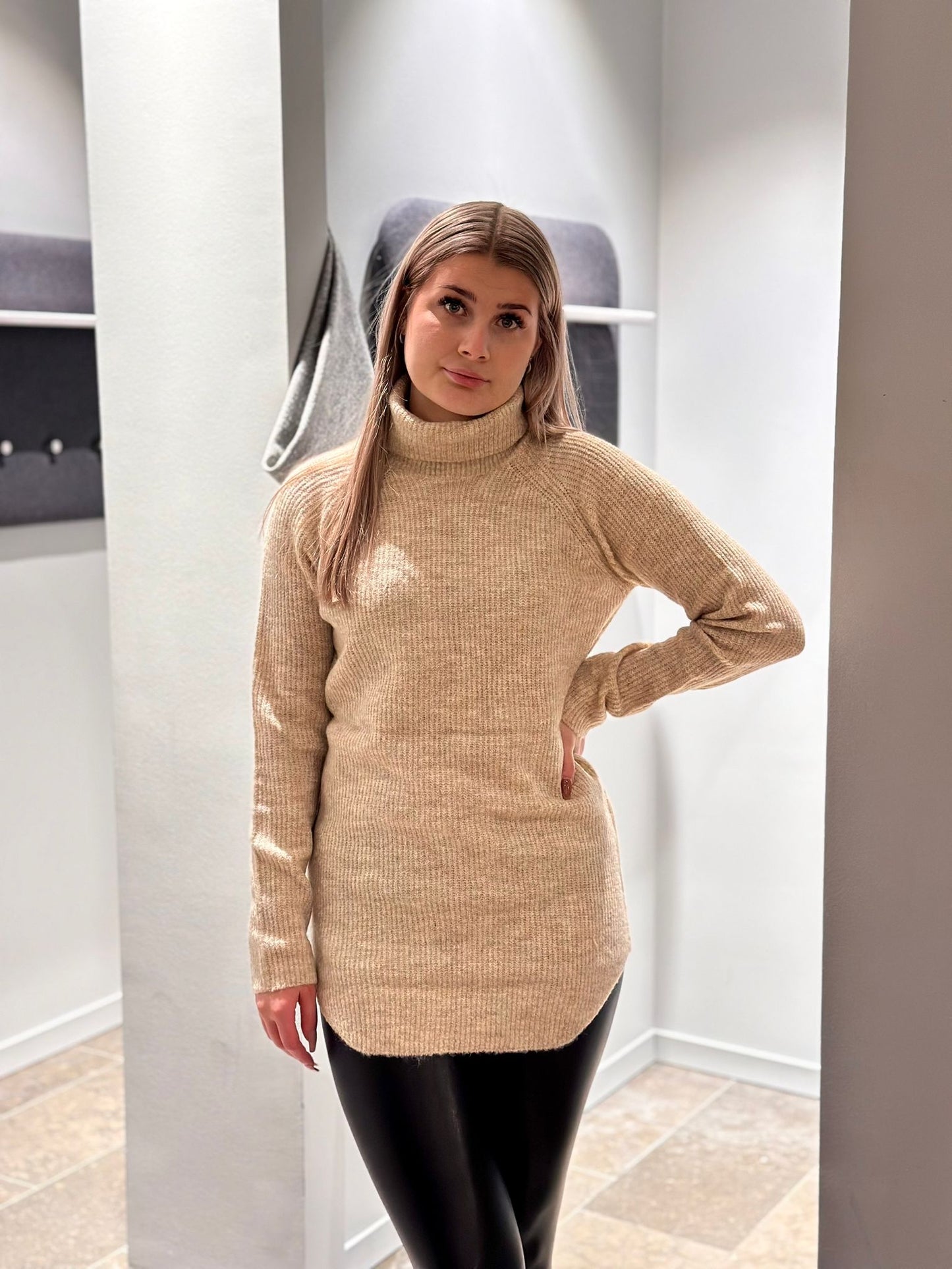 PCELLEN Pullover - White Pepper