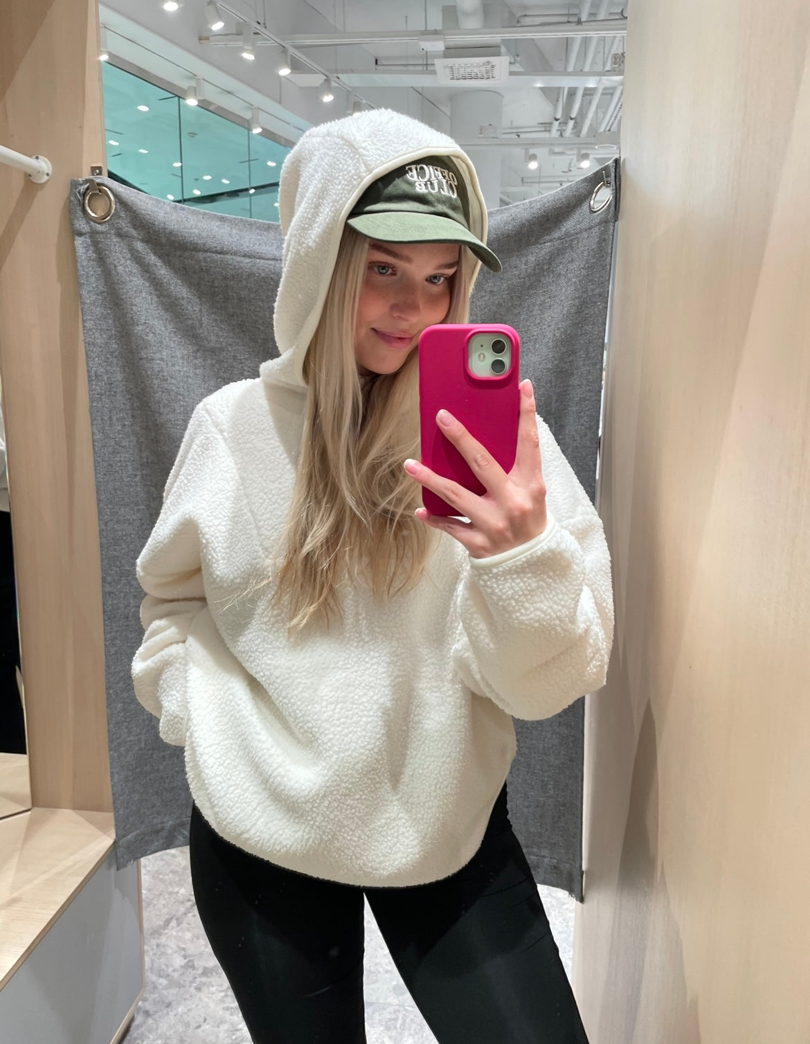 NMCOZY Sweatshirt - Eggnog