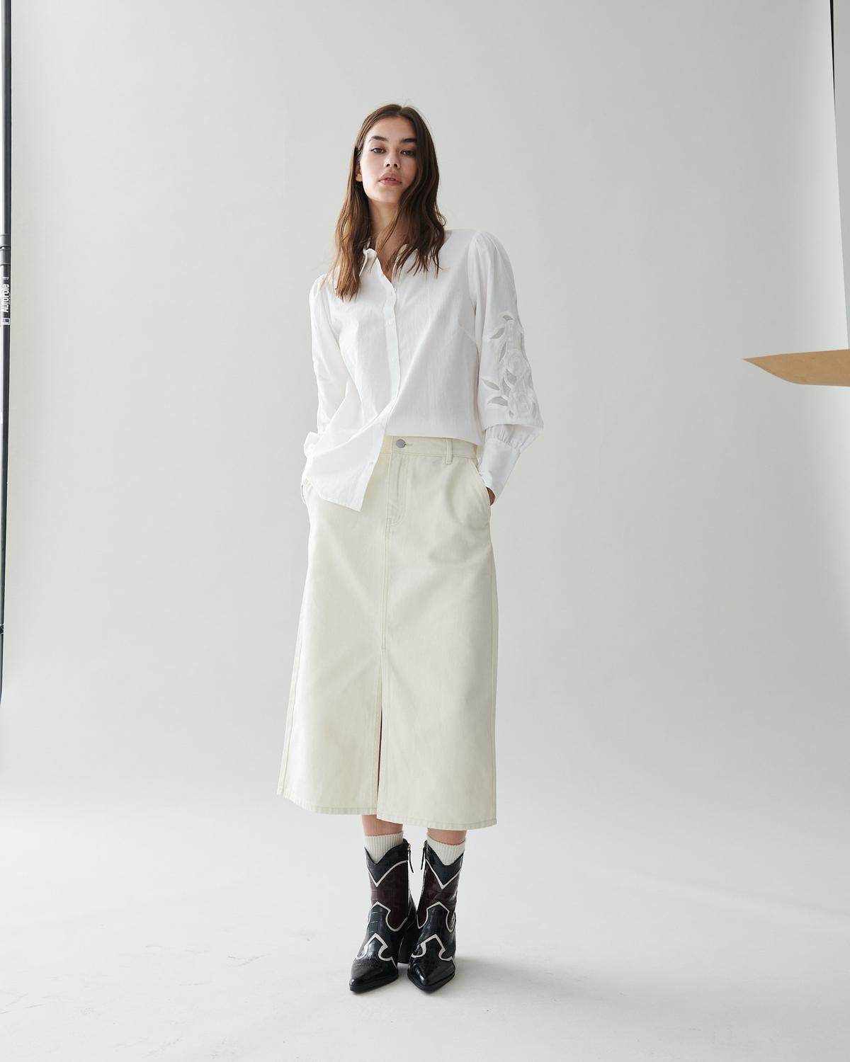 VIKIRA Midi Skirt - Birch