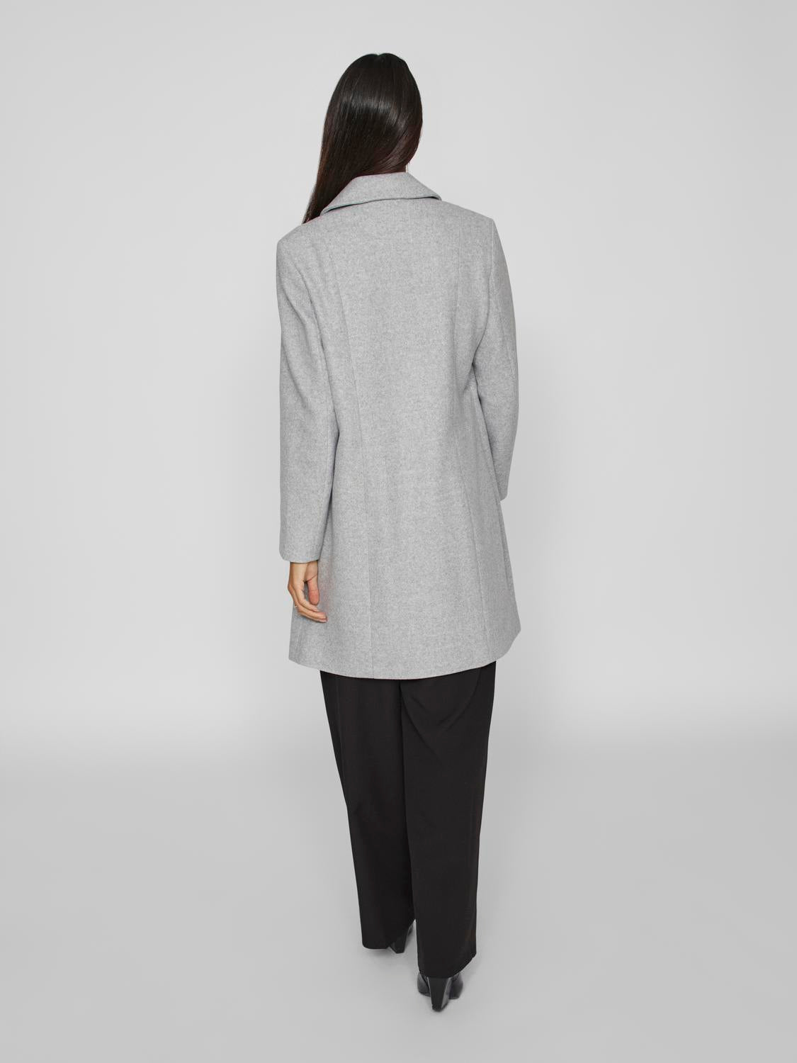 model_shot-back