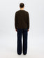 model_shot-back